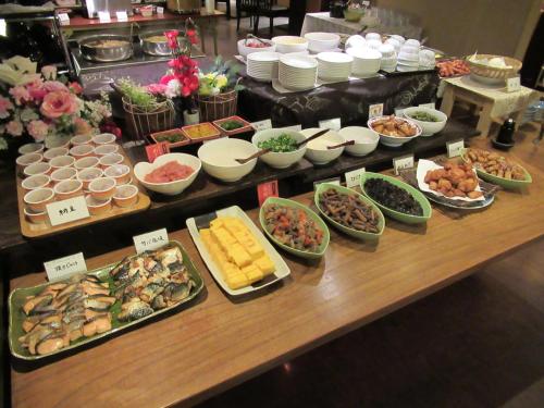 Mâncare şi băutură, Hotel Crown Hills Kokura in Kitakyushu Mâncare şi băutură, Hotel Crown Hills Kokura in Kitakyushu