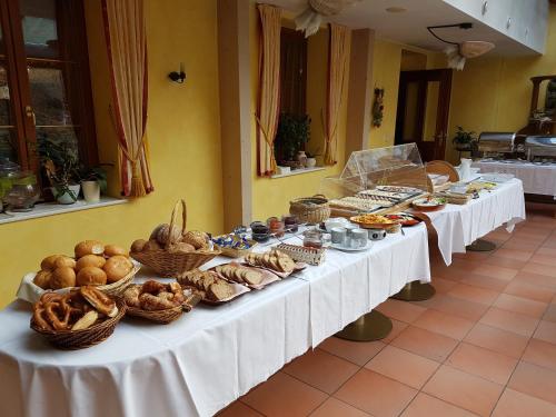 طعام و مشروبات, فندق 3 كونيغي (Hotel 3 Konige) in Oberwolfach طعام و مشروبات, فندق 3 كونيغي (Hotel 3 Konige) in Oberwolfach