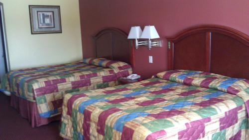 This photo about Regency Inn East Sam Houston Pkwy North shared on HyHotel.com