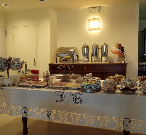 Comida y bebida, International Hotel in Iseo Comida y bebida, International Hotel in Iseo