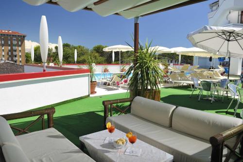 Balcony/terrace, Hotel Jasminum in Bibione Balcony/terrace, Hotel Jasminum in Bibione