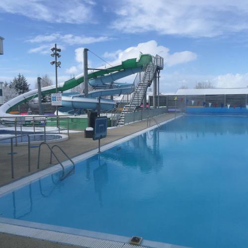 Piscina, Welcome Riverside Guesthouse in Hella Piscina, Welcome Riverside Guesthouse in Hella