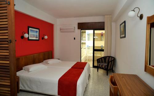 This photo about Edificio Novo Rosamar AL shared on HyHotel.com