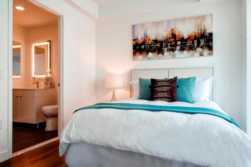 在meiguo.com看到的芬威中心豪华公寓的介绍图片