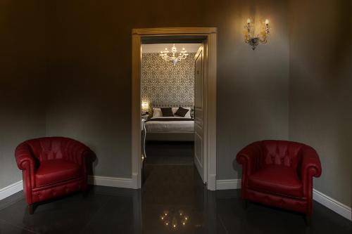 This photo about Villa San Martino shared on HyHotel.com