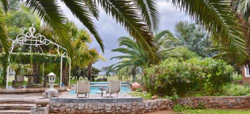 Swimmingpool, Ouhave Country Home in Osire Swimmingpool, Ouhave Country Home in Osire
