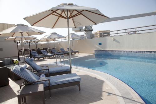 Swimming pool, Grand Excelsior Hotel Al Barsha in Al Barsha Swimming pool, Grand Excelsior Hotel Al Barsha in Al Barsha