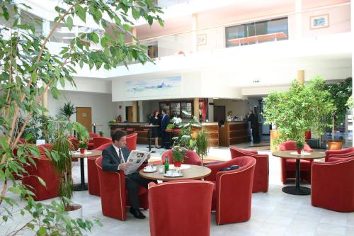 ผับ/เลาจน์, Hotel GIP in กรอสส์เพเทอร์สดอร์ฟ ผับ/เลาจน์, Hotel GIP in กรอสส์เพเทอร์สดอร์ฟ