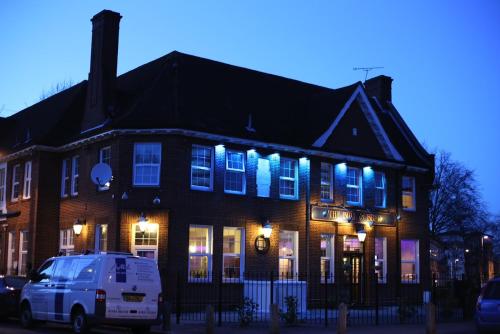 Entrance, The Bull and Bush Hotel Kingston in Kingston upon Thames Entrance, The Bull and Bush Hotel Kingston in Kingston upon Thames