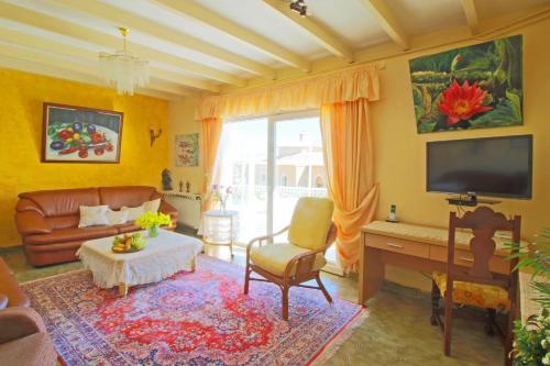 This photo about Holiday Villa Mia shared on HyHotel.com