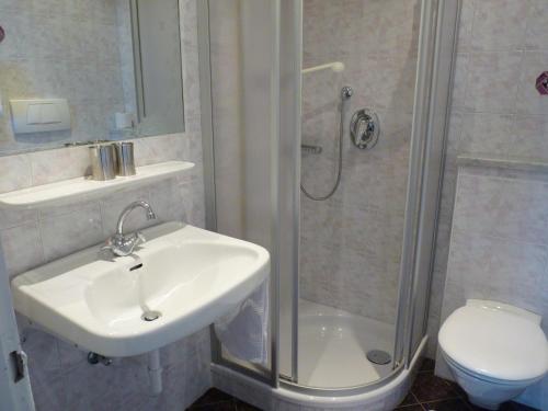 This photo about Pension Gurterhof shared on HyHotel.com