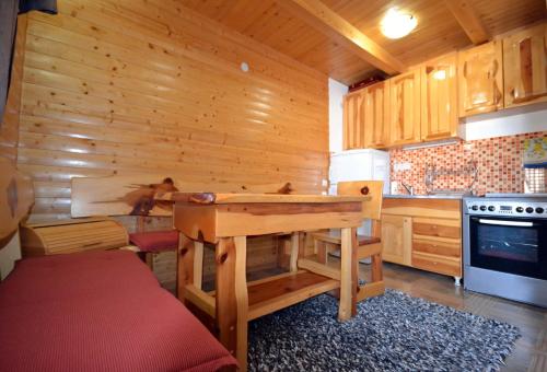 Fasilitas, Holiday Homes Durmitorski Gaj in Zabljak Fasilitas, Holiday Homes Durmitorski Gaj in Zabljak