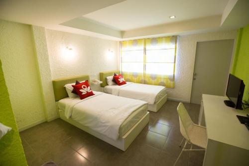 This photo about ZEN Rooms Naklua shared on HyHotel.com