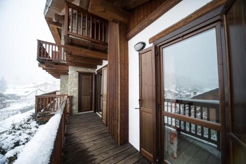 This photo about Chalet Rochemolles shared on HyHotel.com