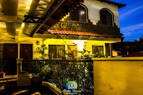 Hotel & Restaurant Fleur de Lis in Concepción de Ataco Hotel & Restaurant Fleur de Lis in Concepción de Ataco