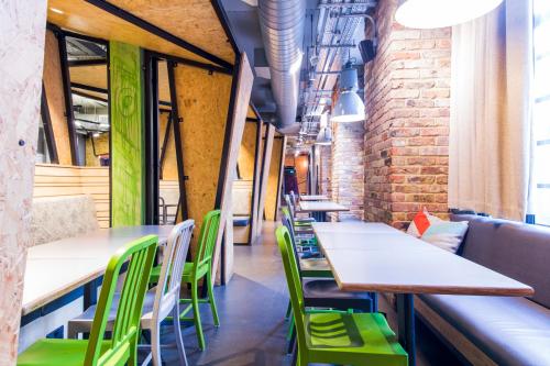 Bar/lounge, Generator London in Kings Cross St. Pancras Bar/lounge, Generator London in Kings Cross St. Pancras
