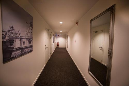 Інтер'єр готелю, Hotell TunaPark in Ескільстуна Інтер'єр готелю, Hotell TunaPark in Ескільстуна