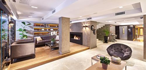 Előcsarnok, The New Hotel Zeybek in İzmir Előcsarnok, The New Hotel Zeybek in İzmir