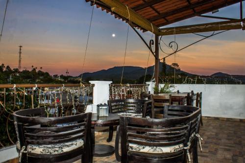 Hotel & Restaurant Fleur de Lis in Ataco Hotel & Restaurant Fleur de Lis in Ataco