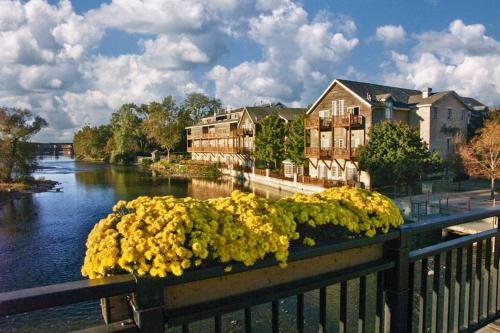 在meiguo.com看到的Herrington Inn & Spa的介绍图片