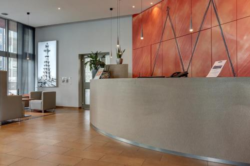 Lobby, Kommerzhotel Köln near Roman-German Museum (Romisch-Germanisches Museum) Lobby, Kommerzhotel Köln near Roman-German Museum (Romisch-Germanisches Museum)