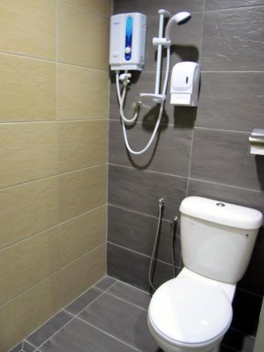 Bathroom, Eco Hotel Putra Kajang in Kajang Bathroom, Eco Hotel Putra Kajang in Kajang