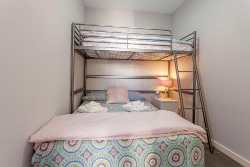 Apartment City of Arts and Sciences 1