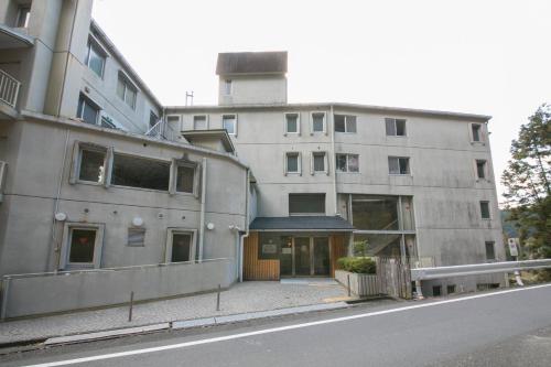 Entrance, Sansuikan Kawayu Matsuya in Tanabe Entrance, Sansuikan Kawayu Matsuya in Tanabe