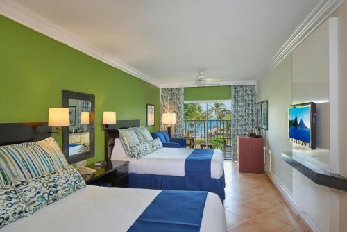 Coconut Bay Beach Resort & Spa All Inclusive in Vieux Fort Coconut Bay Beach Resort & Spa All Inclusive in Vieux Fort