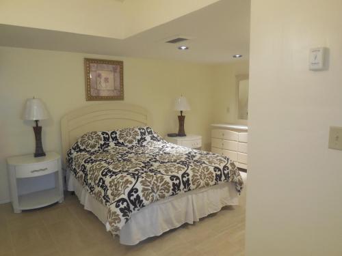 Dundee Bay Villas in Freeport Dundee Bay Villas in Freeport