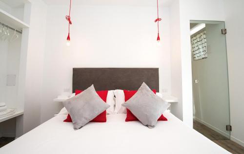 Vatican Kalasa Suite & Deluxe