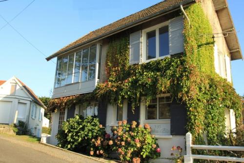 Exterior view, Chambres d'hotes Christa in Granville Exterior view, Chambres d'hotes Christa in Granville
