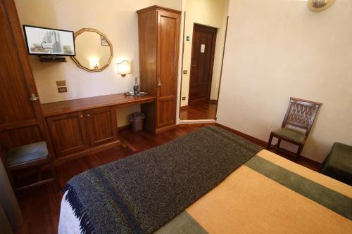 This photo about Al Colonnato di San Pietro shared on HyHotel.com