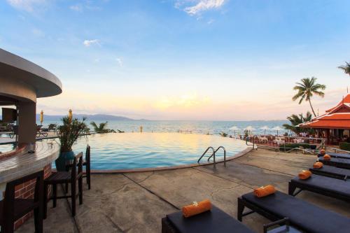 Bar/lounge, Samui Buri Beach Resort in Mae Nam Bar/lounge, Samui Buri Beach Resort in Mae Nam