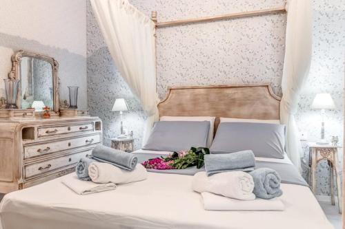 This photo about Papalina Suite shared on HyHotel.com