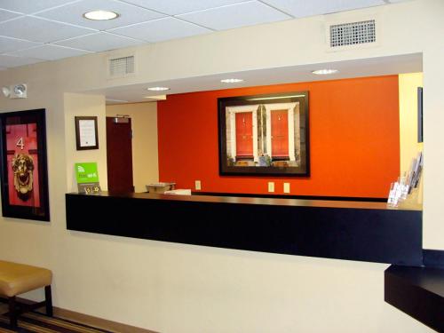 Predvorje, Extended Stay America Suites - Edison - Raritan Center in Edison (NJ) Predvorje, Extended Stay America Suites - Edison - Raritan Center in Edison (NJ)
