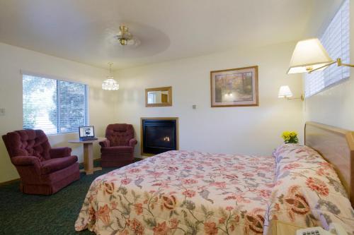 雷澤伊J蘭奇汽車旅館 (Lazy J Ranch Motel) in 三河(CA) 雷澤伊J蘭奇汽車旅館 (Lazy J Ranch Motel) in 三河(CA)