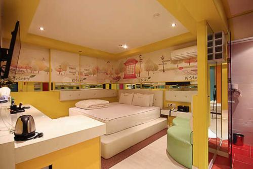 This photo about V1 Story shared on HyHotel.com