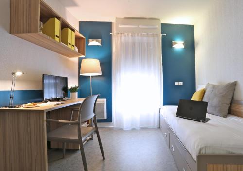 This photo about Apparteo Marseille shared on HyHotel.com