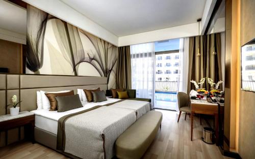 Riolavitas Resort & Spa Hotel in Manavgat Riolavitas Resort & Spa Hotel in Manavgat