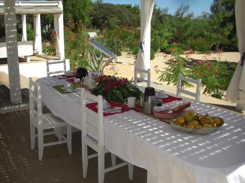 Banquet hall, Le Jardin de L'isle in Ifaty Banquet hall, Le Jardin de L'isle in Ifaty