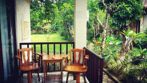 阳台/露台, 布奴巴厘岛民宿 (Bunut Bali Homestay) in 蓝梦岛 阳台/露台, 布奴巴厘岛民宿 (Bunut Bali Homestay) in 蓝梦岛