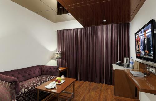 The Elanza Hotel in Bangalore The Elanza Hotel in Bangalore