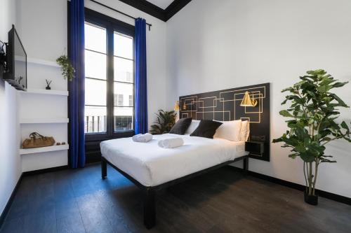 Hotel No 322 - The Streets Apartments