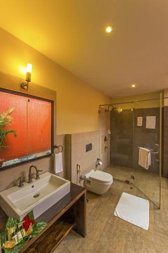 Ванная комната, The Windflower Resorts & Spa Coorg in 7 Th Hosakote Ванная комната, The Windflower Resorts & Spa Coorg in 7 Th Hosakote