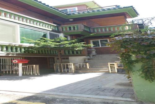 This photo about O.K Guesthouse shared on HyHotel.com