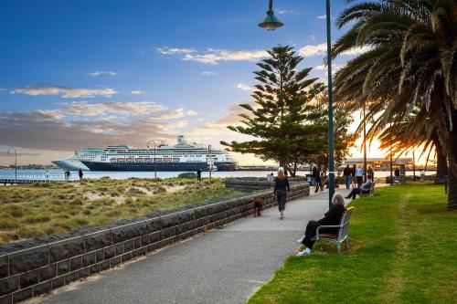 Beach, Beach Apartment Port Melbourne in South Melbourne Beach, Beach Apartment Port Melbourne in South Melbourne