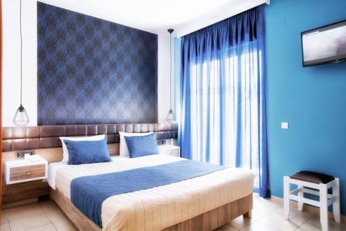 This photo about Kallitsakis Beach shared on HyHotel.com