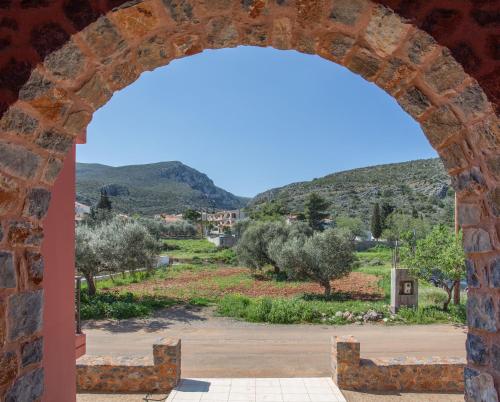 Ulaz, Myriam Spa & Luxury Suites in Monemvassia Ulaz, Myriam Spa & Luxury Suites in Monemvassia