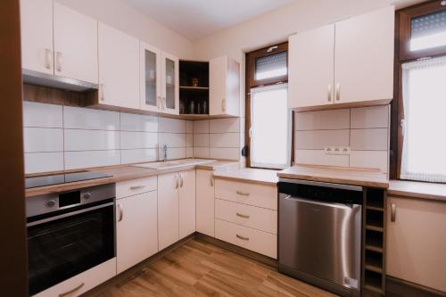 Nemeth Apartmanhazak in Morahalom Nemeth Apartmanhazak in Morahalom